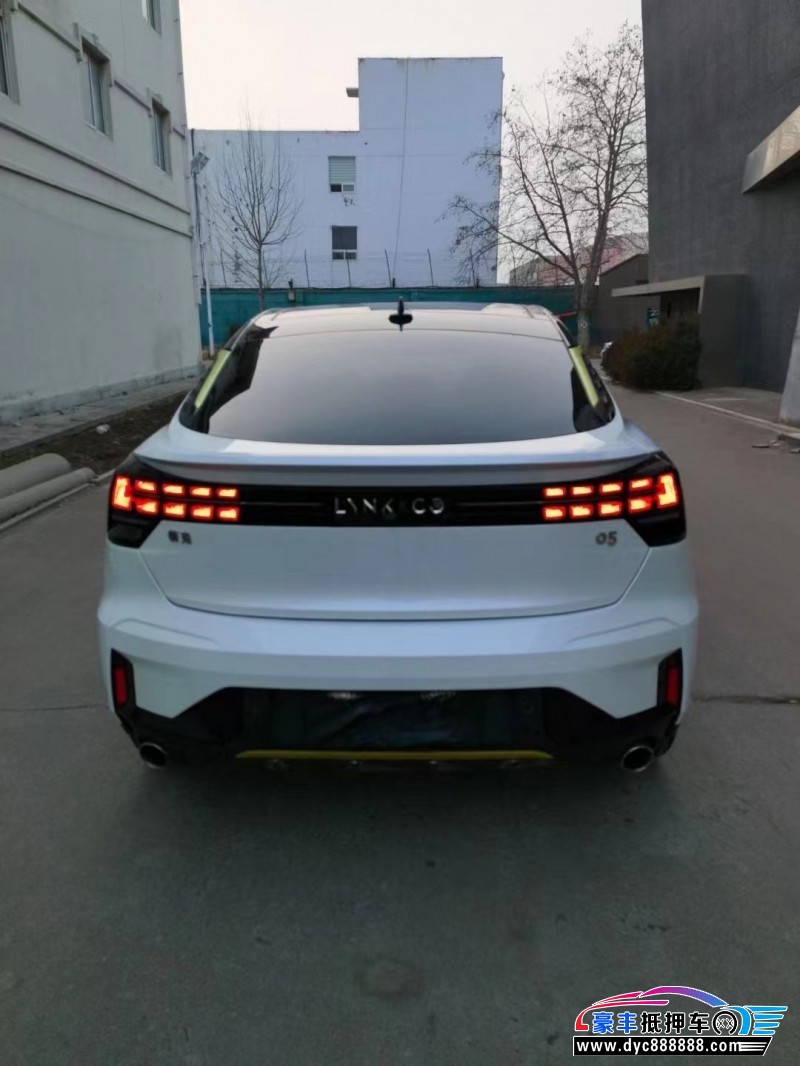 20年领克05轿车抵押车出售