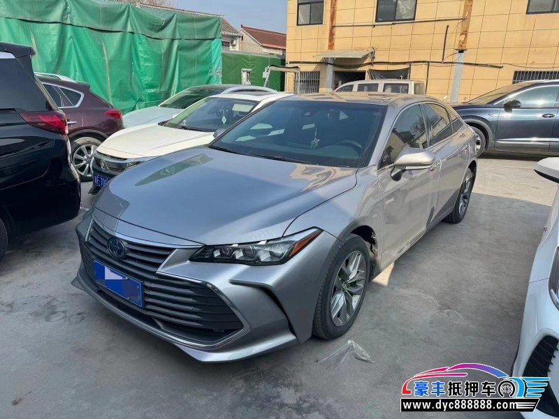 20年丰田亚洲龙轿车抵押车出售