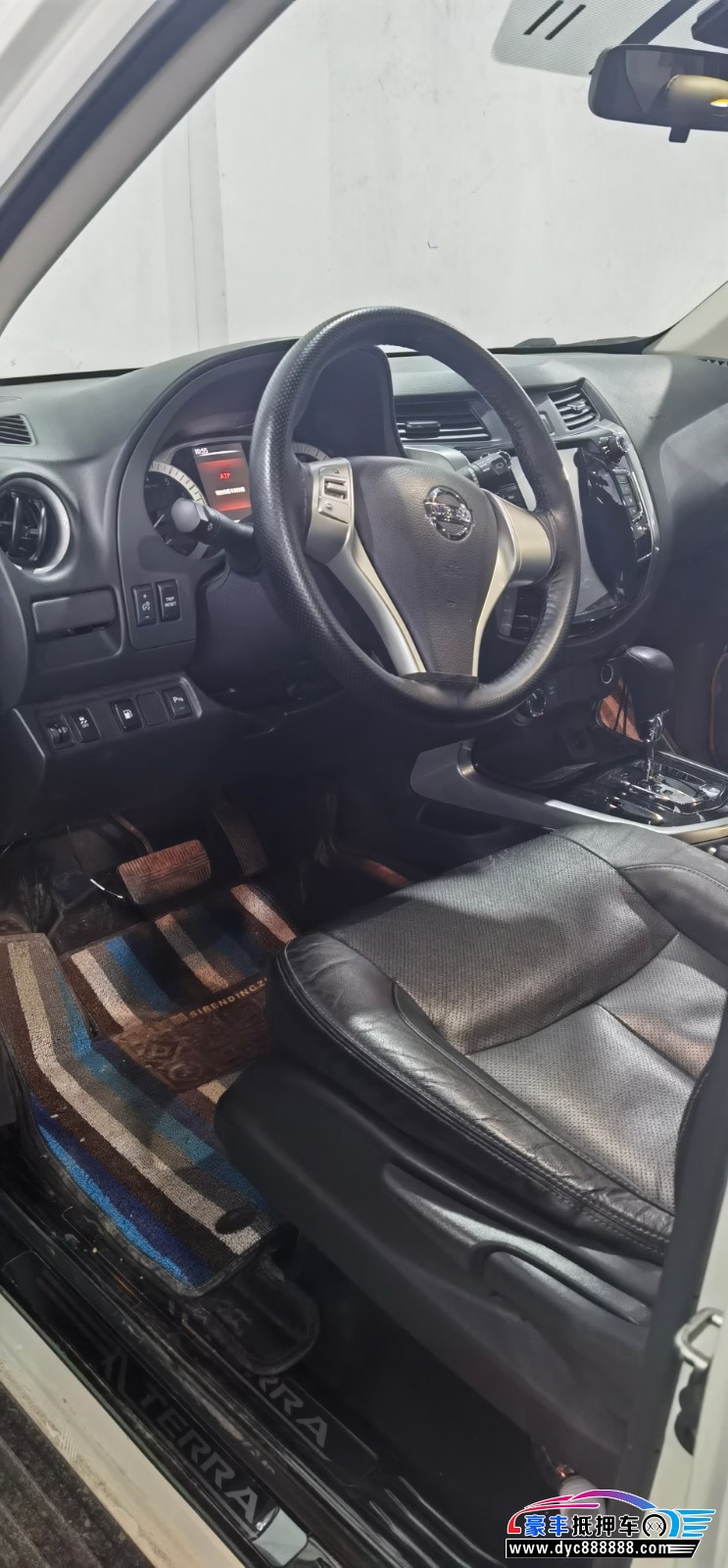 19年日产途达轿车抵押车出售