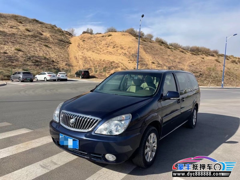 15年别克GL8轿车抵押车出售