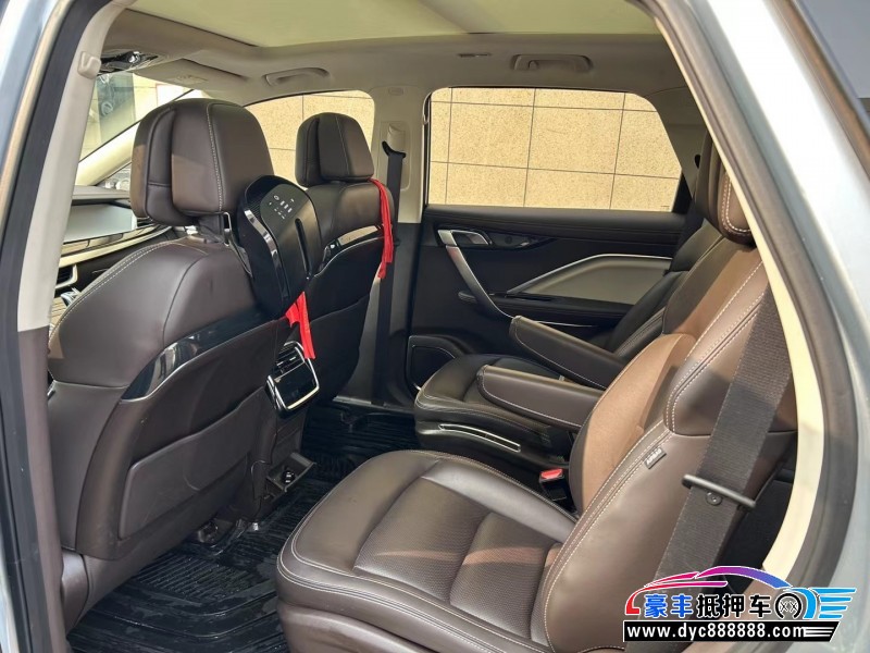 20年吉利嘉际轿车抵押车出售