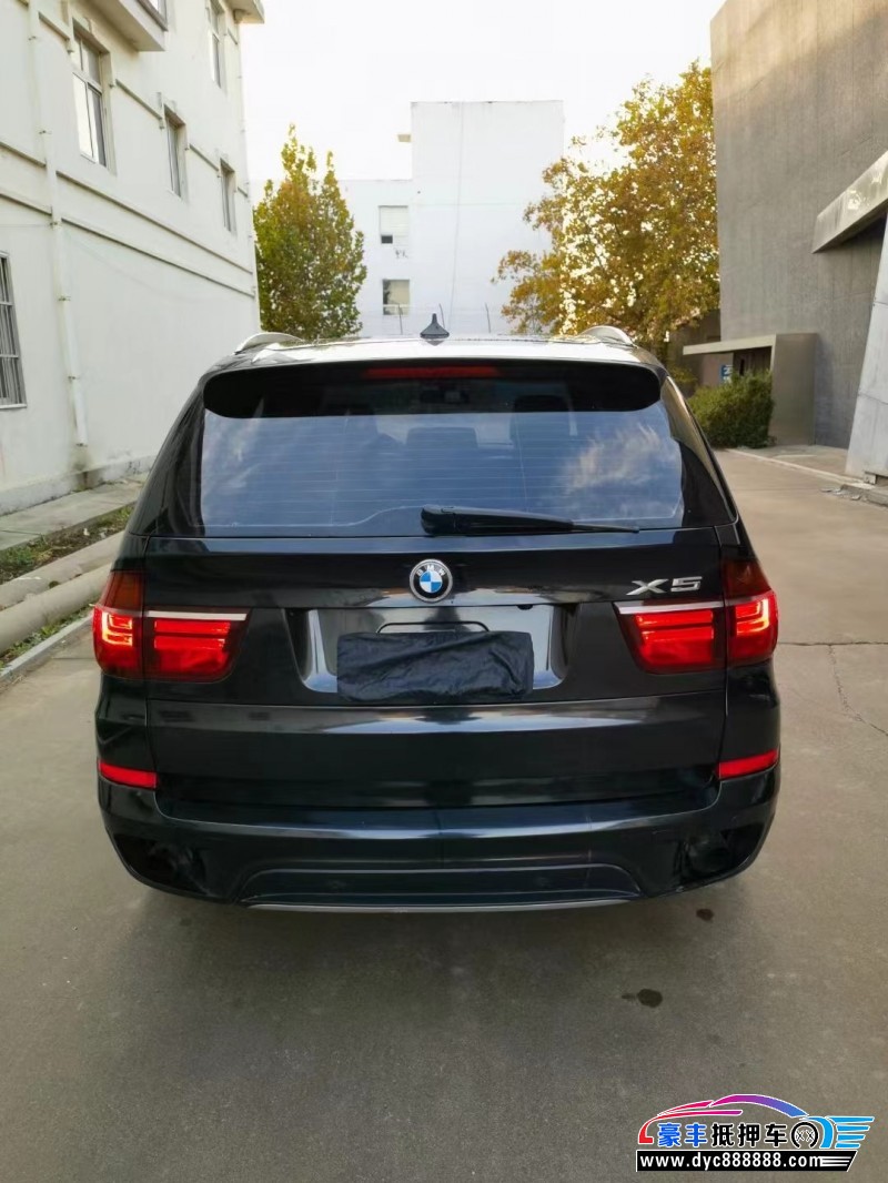 13年宝马X5轿车抵押车出售