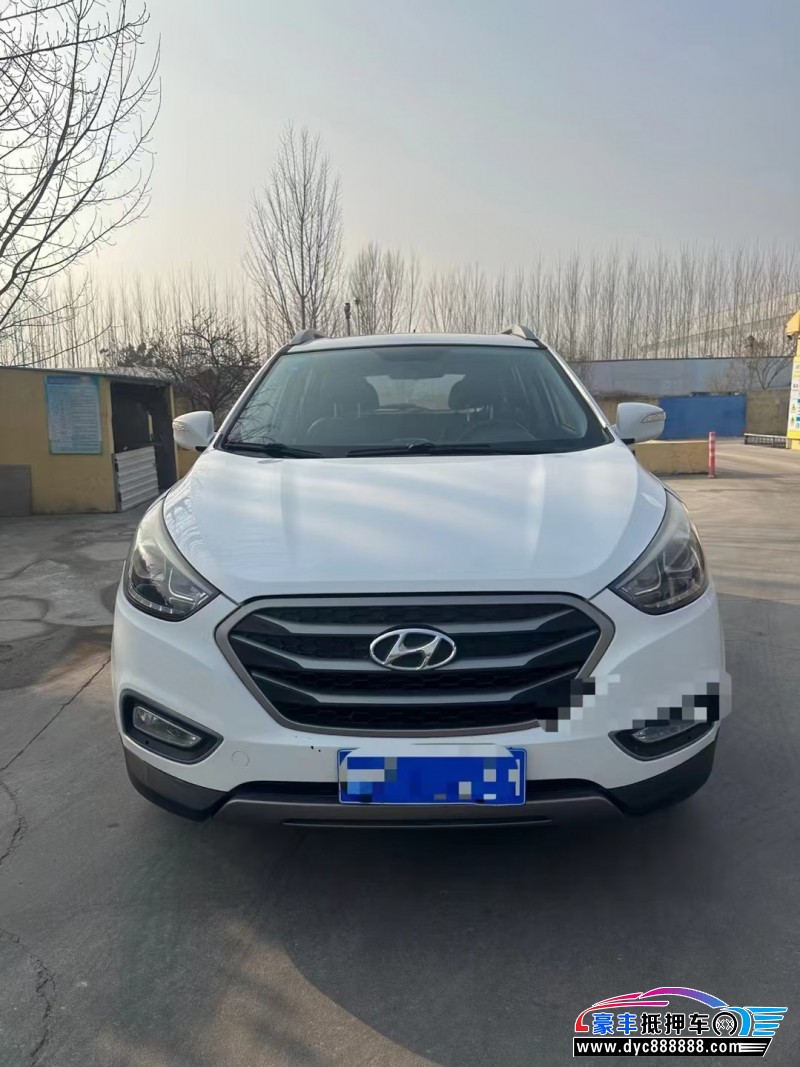 14年现代ix35轿车抵押车出售