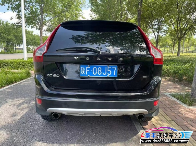 11年沃尔沃XC60轿车抵押车出售