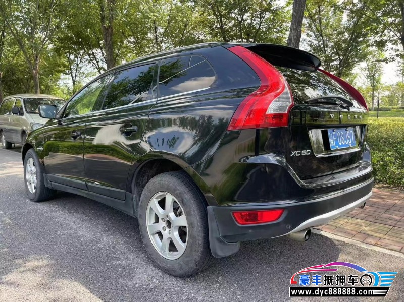 11年沃尔沃XC60轿车抵押车出售