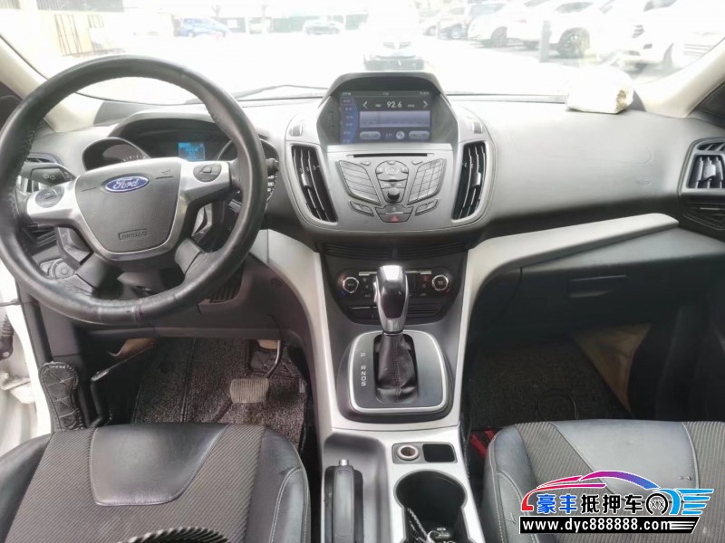 13年福特翼虎轿车抵押车出售