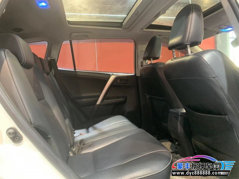 19年丰田RAV4SUV抵押车出售