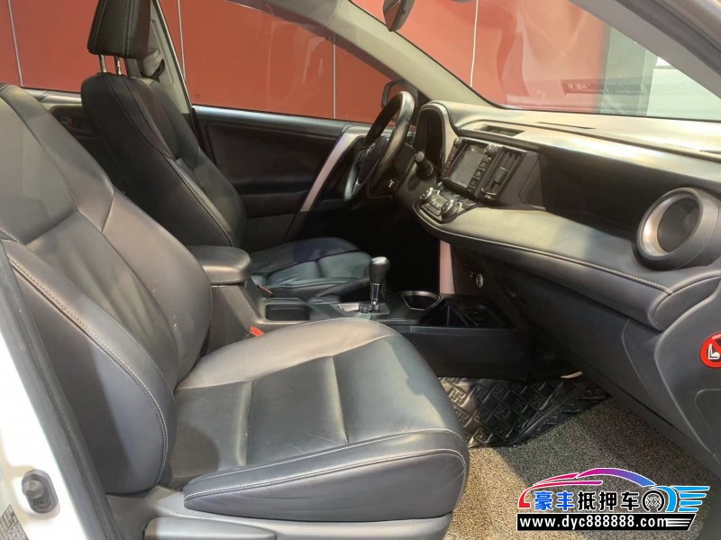 19年丰田RAV4SUV抵押车出售