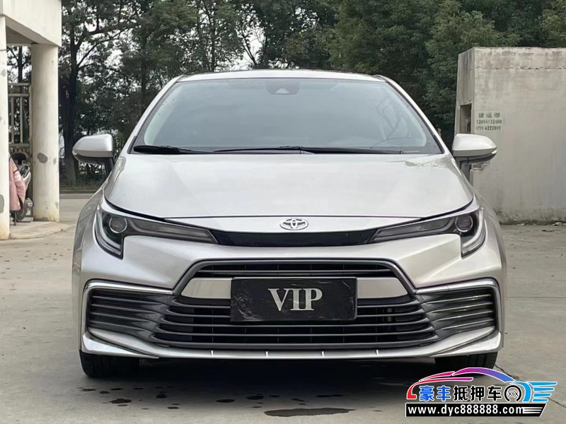 22年丰田凌尚轿车抵押车出售