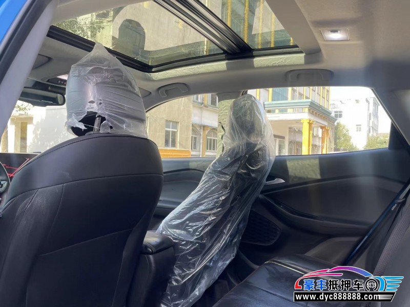 23年雪佛兰创酷轿车抵押车出售