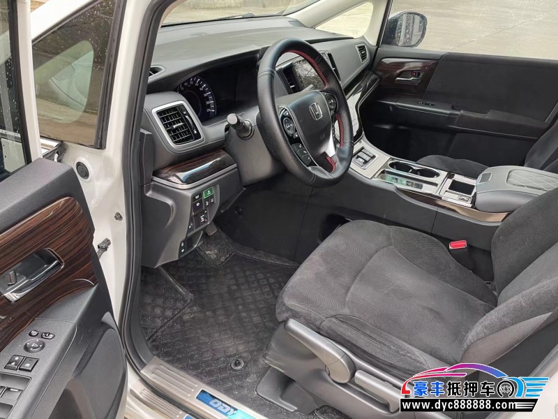 21年本田奥德赛轿车抵押车出售