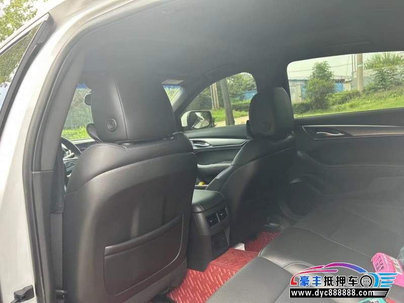 22年凯迪拉克CT5轿车抵押车出售