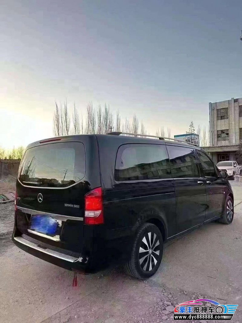 18年奔驰威霆MPV抵押车出售