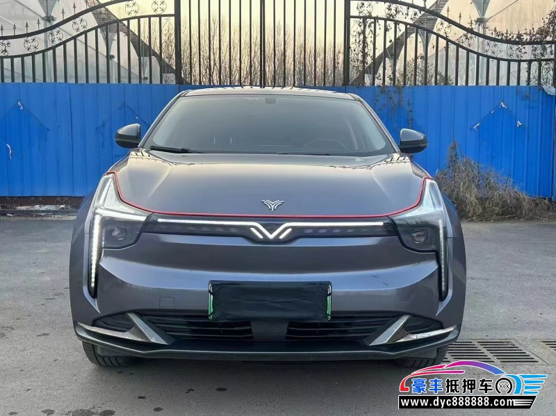 23年哪吒USUV抵押车出售