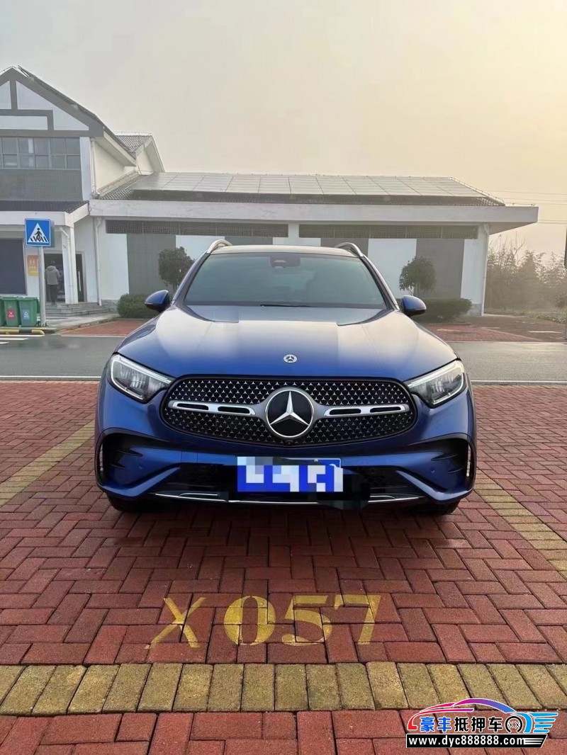 23年奔驰GLC轿车抵押车出售