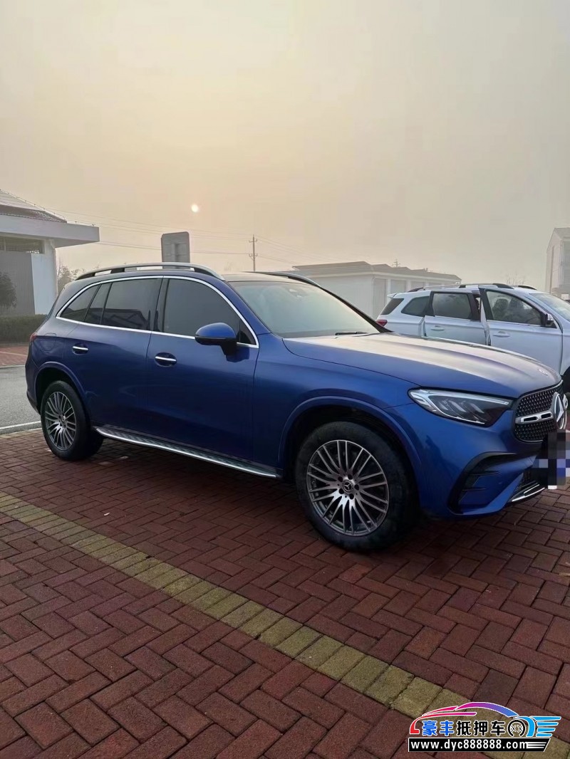 23年奔驰GLC轿车抵押车出售