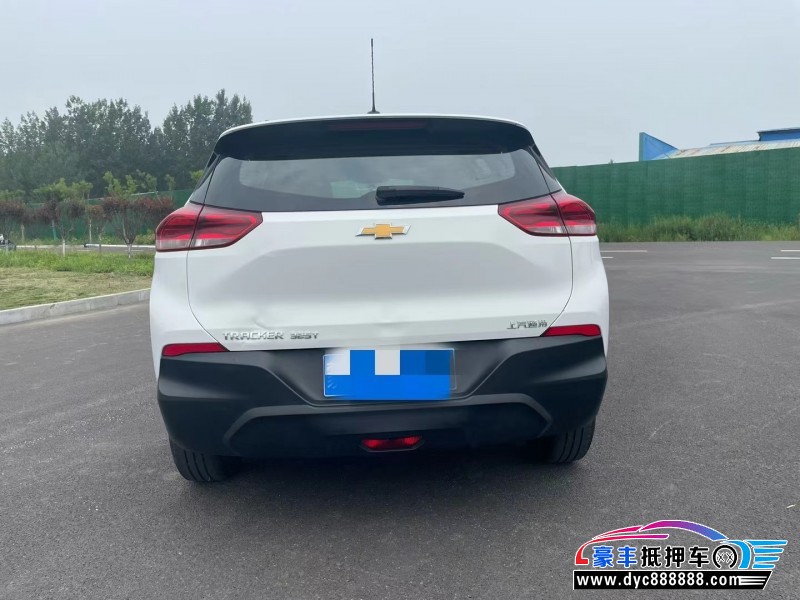 20年雪佛兰创酷轿车抵押车出售