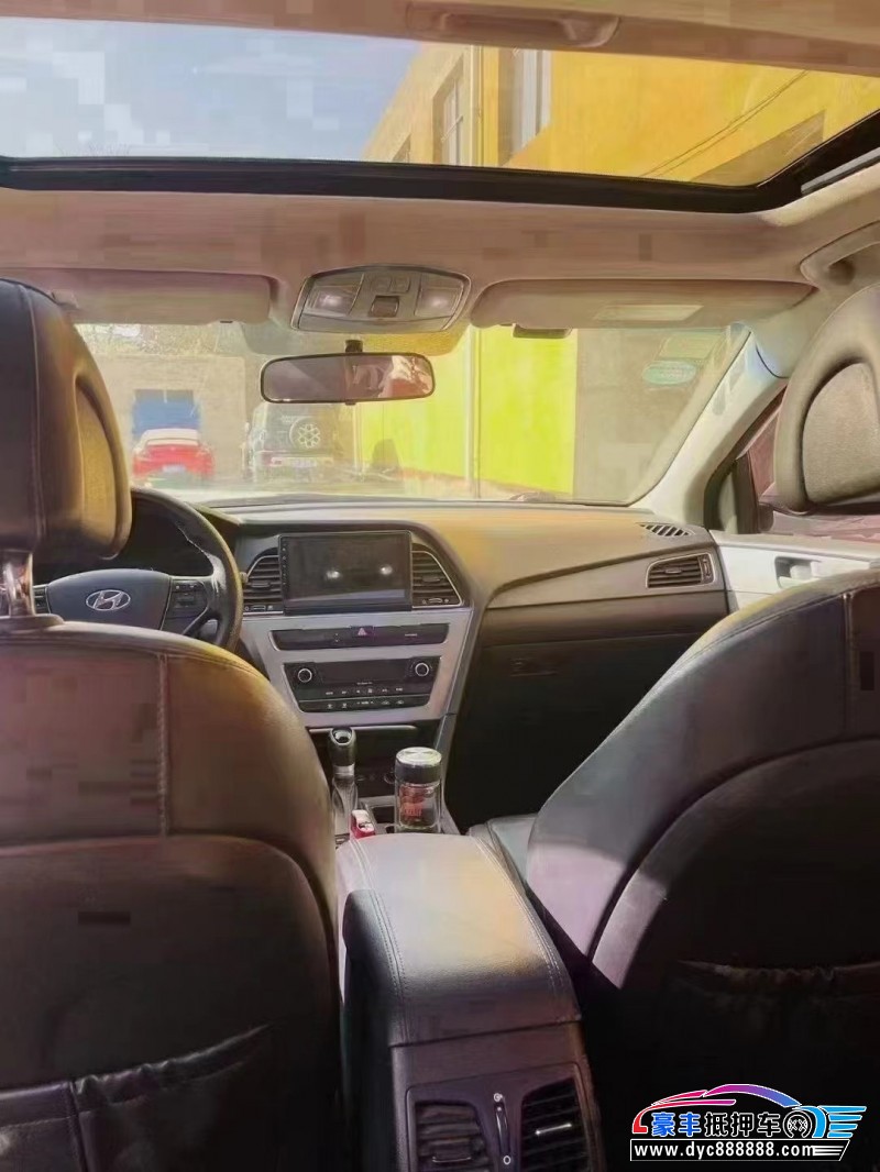 17年现代索纳塔九轿车抵押车出售