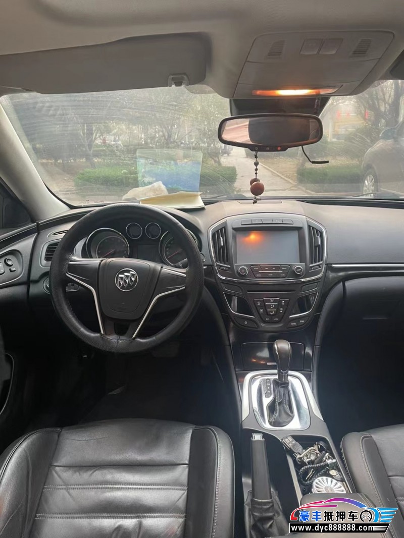 14年别克君威轿车抵押车出售