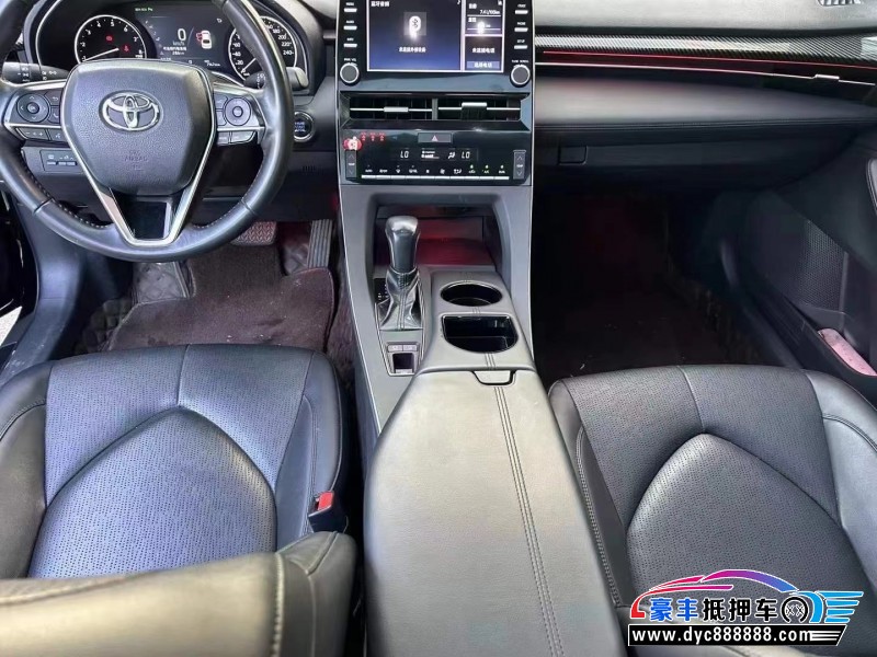 20年丰田亚洲龙轿车抵押车出售