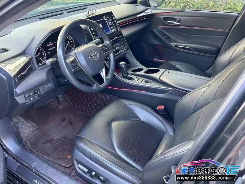 20年丰田亚洲龙轿车抵押车出售