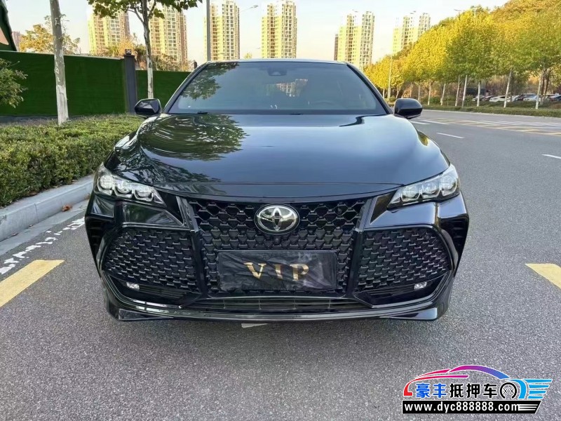 20年丰田亚洲龙轿车抵押车出售