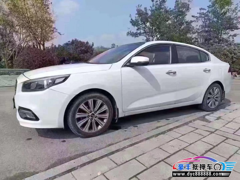 16年起亚K4轿车抵押车出售