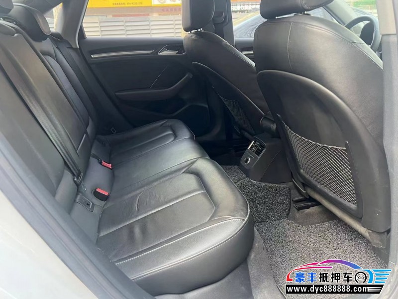 20年奥迪A3轿车抵押车出售