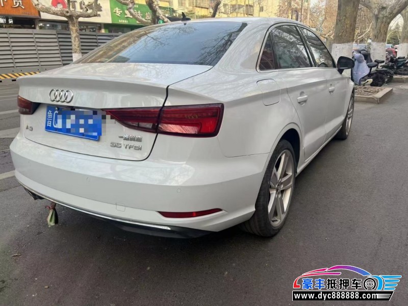 20年奥迪A3轿车抵押车出售