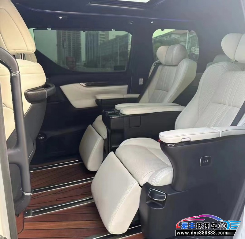 21年雷克萨斯lm轿车抵押车出售