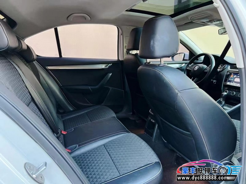 18年斯柯达明锐轿车抵押车出售