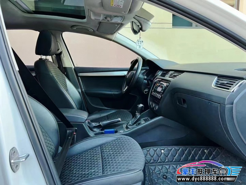 18年斯柯达明锐轿车抵押车出售