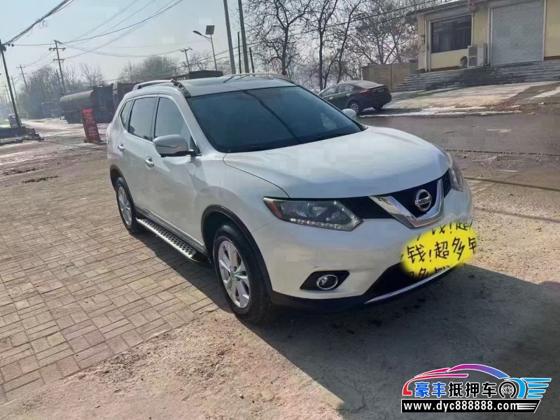 14年日产奇骏轿车抵押车出售