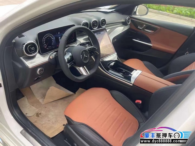 24年奔驰C轿车抵押车出售