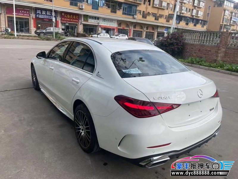 24年奔驰C轿车抵押车出售