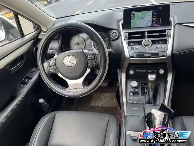 18年雷克萨斯NX轿车抵押车出售