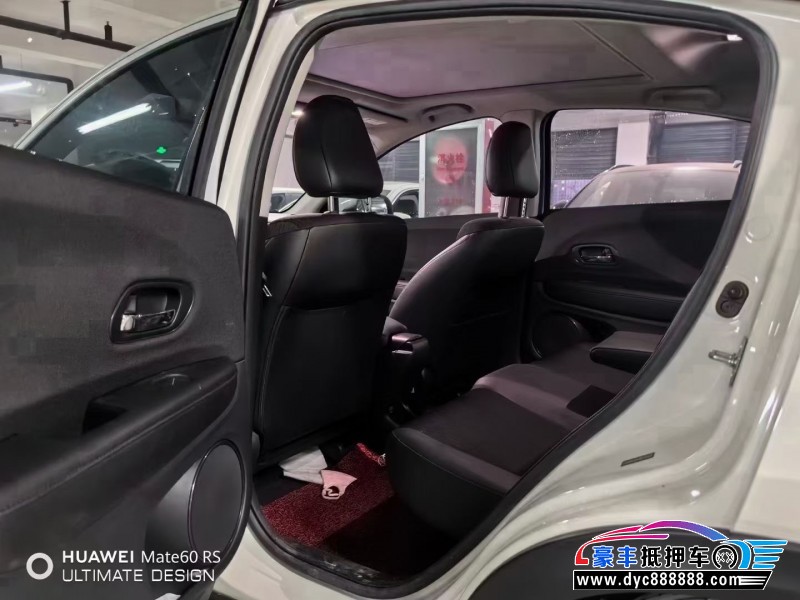 21年本田缤智轿车抵押车出售