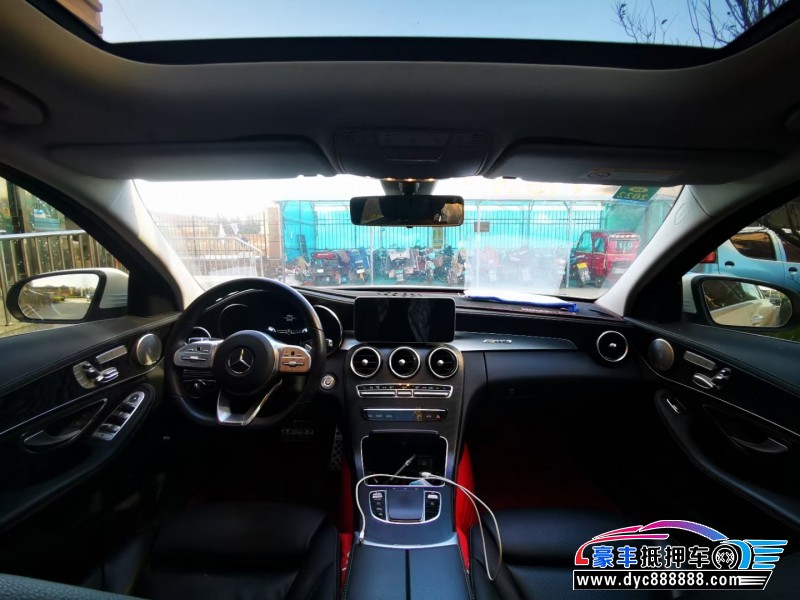 20年奔驰C轿车抵押车出售