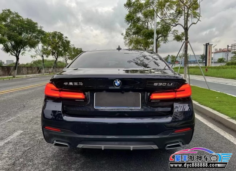 21年宝马5系轿车抵押车出售