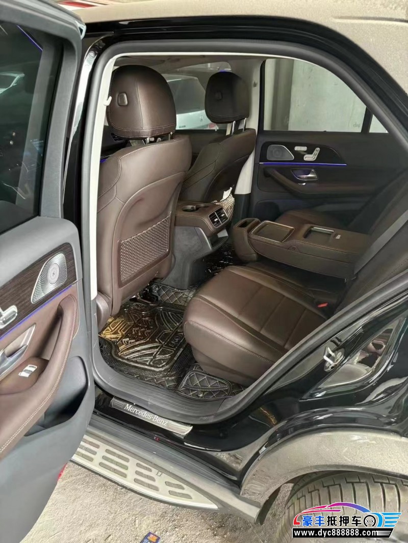 20年奔驰GLE轿车抵押车出售