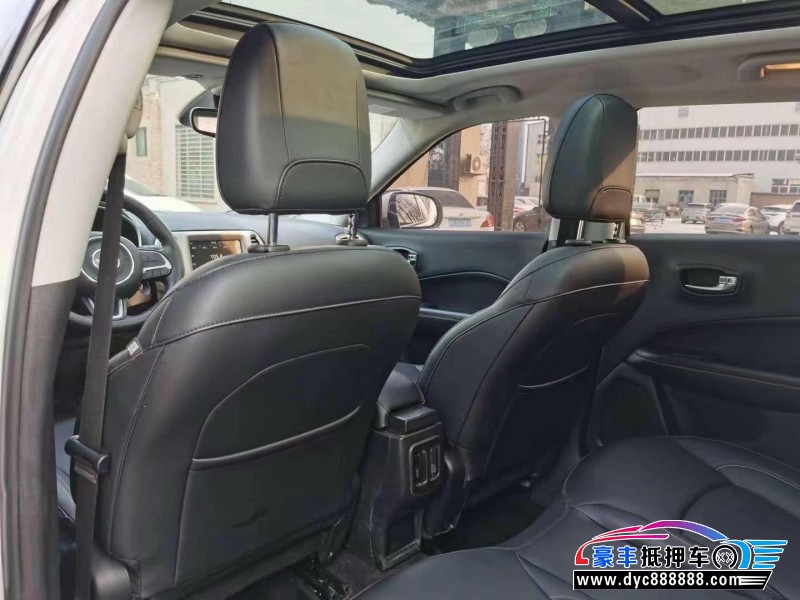 17年Jeep指南者SUV抵押车出售