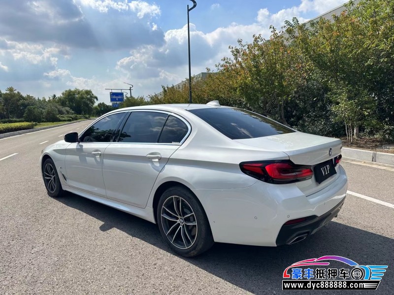 21年宝马5系轿车抵押车出售