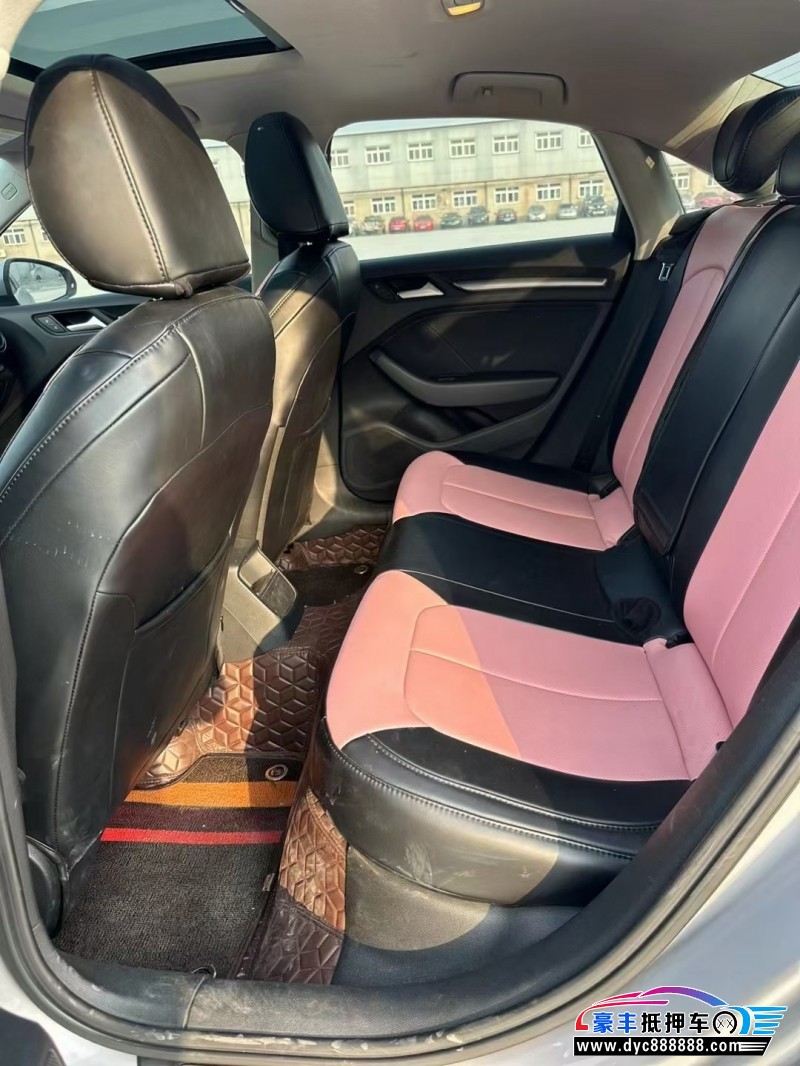 15年奥迪A3轿车抵押车出售