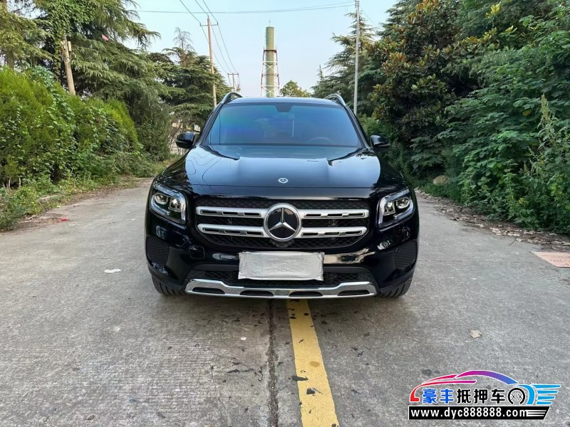 22年奔驰GLBSUV抵押车出售