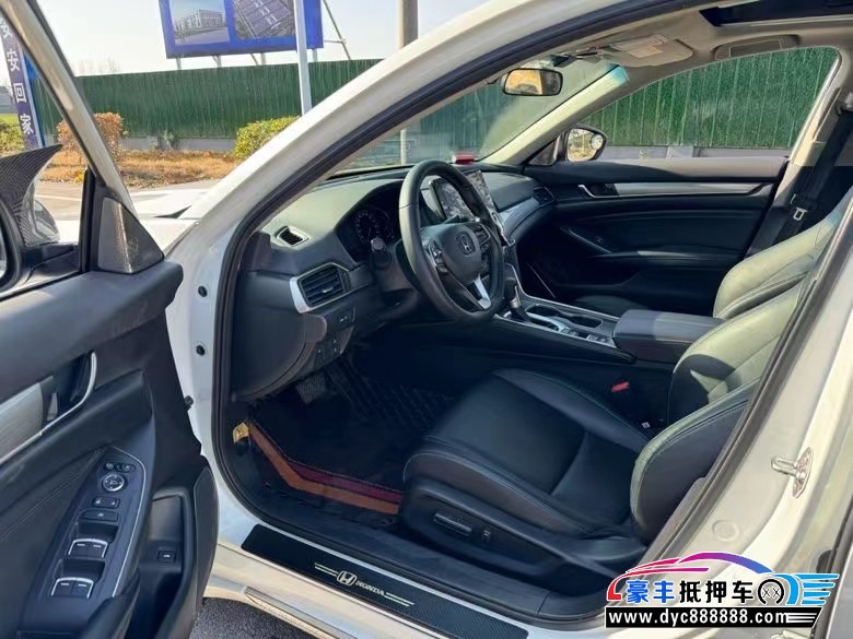 21年本田雅阁轿车抵押车出售