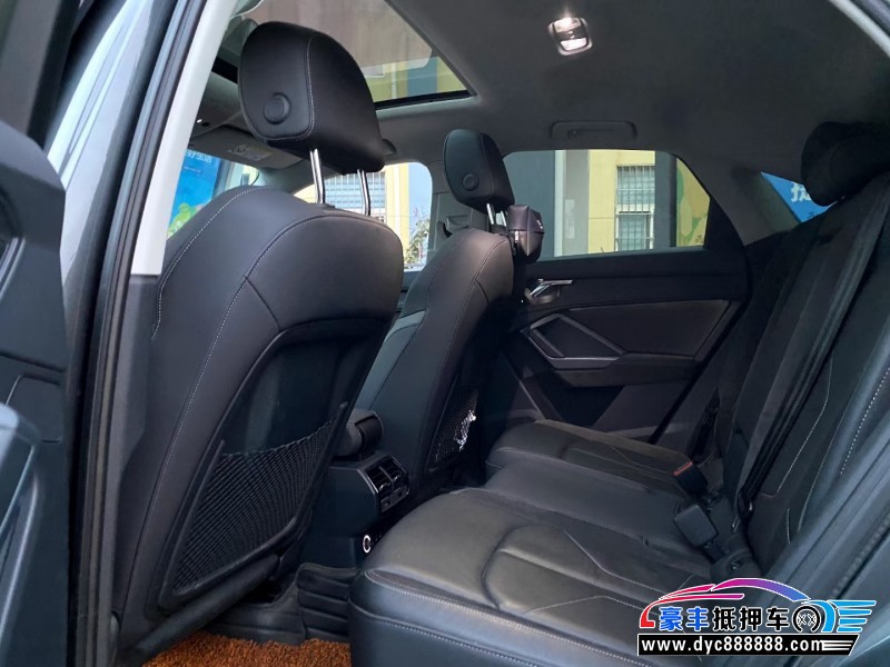 21年奥迪Q3轿车抵押车出售