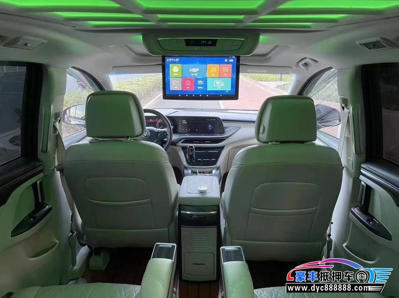 22年别克GL8轿车抵押车出售