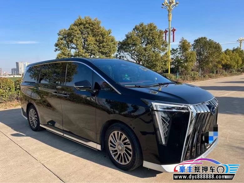 23年传祺M8轿车抵押车出售