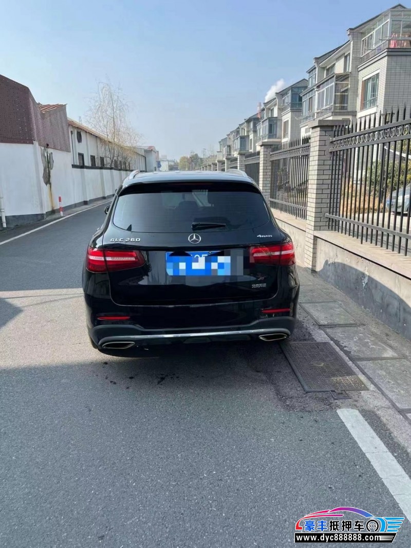17年奔驰GLC轿车抵押车出售