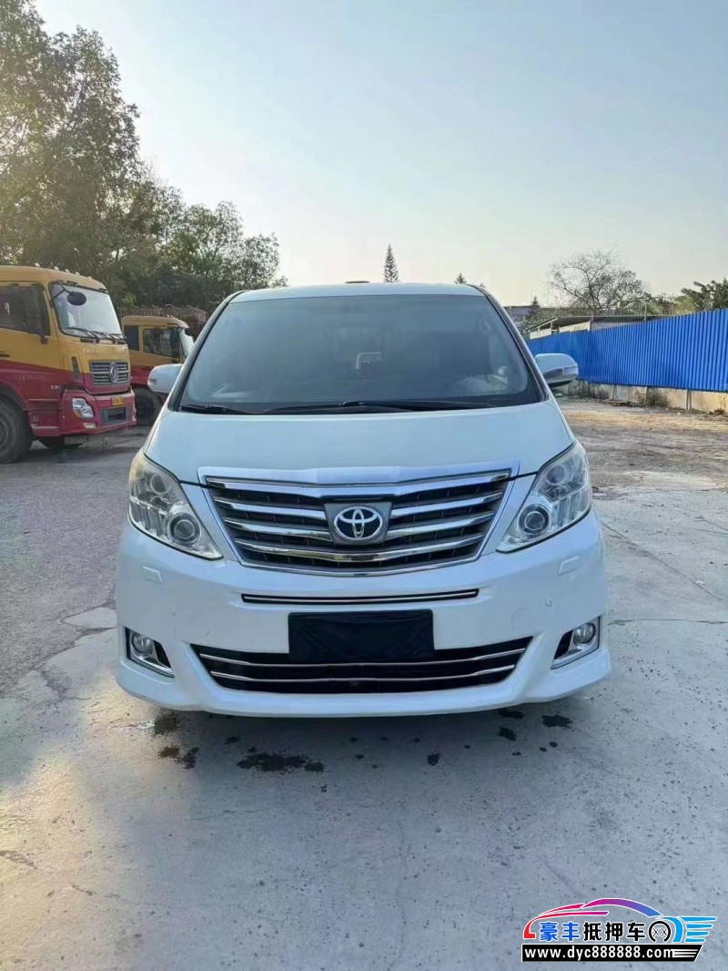 12年丰田埃尔法轿车抵押车出售